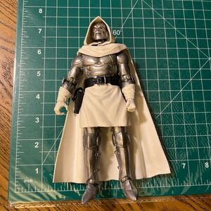Marvel Legends Doctor Doom Super‎ Villains Battle World Loose Figure